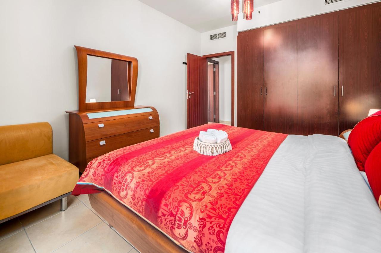Lovely 2-Bed Condo In Jbr - 5 Mins From Beach - Palm View! Дубай Екстер'єр фото